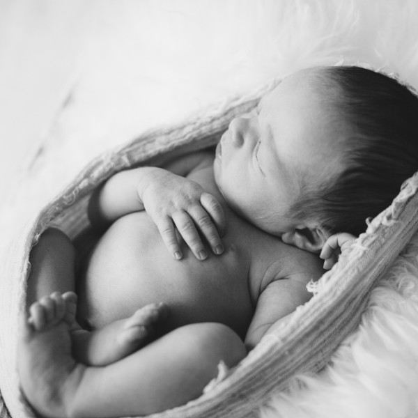 newborn: neyden