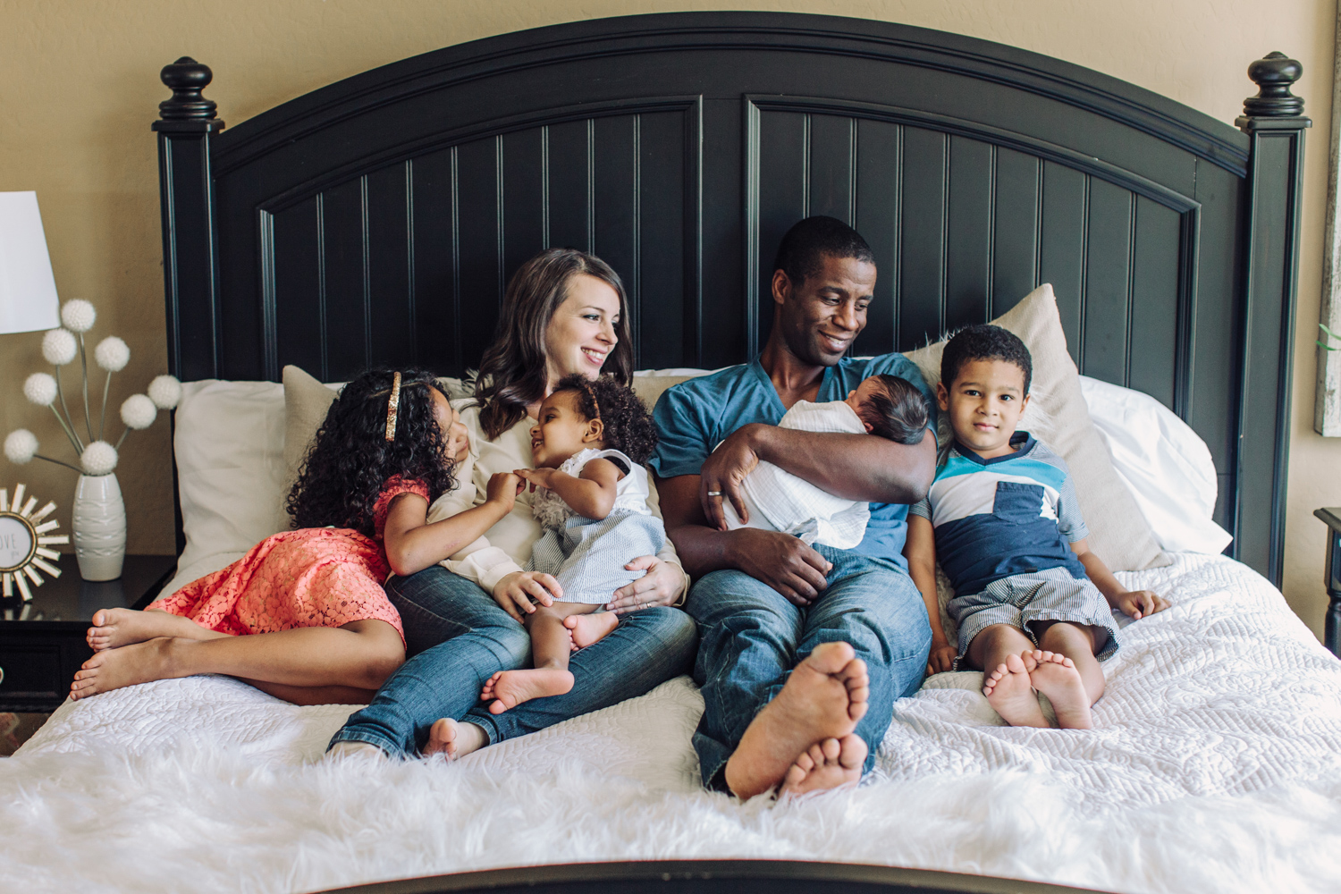 Big Family Newborn Home Photography