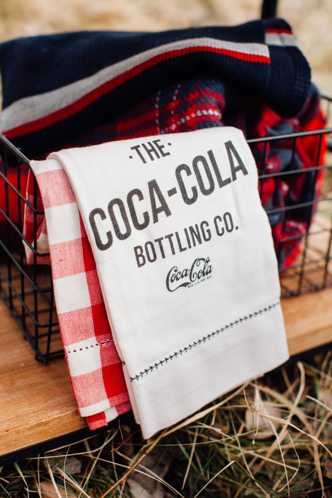 Entertaining with Coca-Cola, fireside camp styled by The TomKat Studio, photos by Ten22 Studio