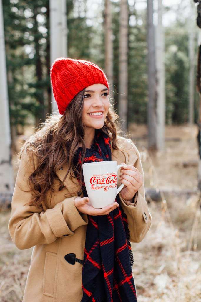 Entertaining with Coca-Cola, fireside camp styled by The TomKat Studio, photos by Ten22 Studio