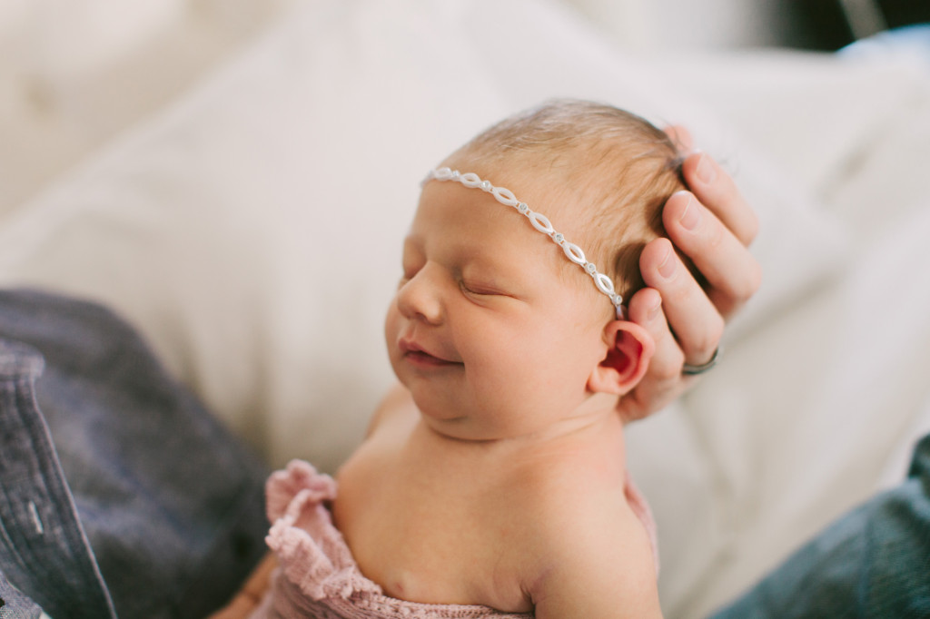 gargol family newborn lifestyle portraits ten22 studio (20 of 32)