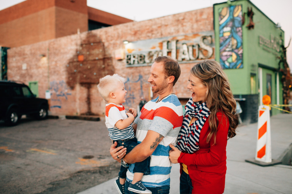 downtown phoenix family lifestyle portraits