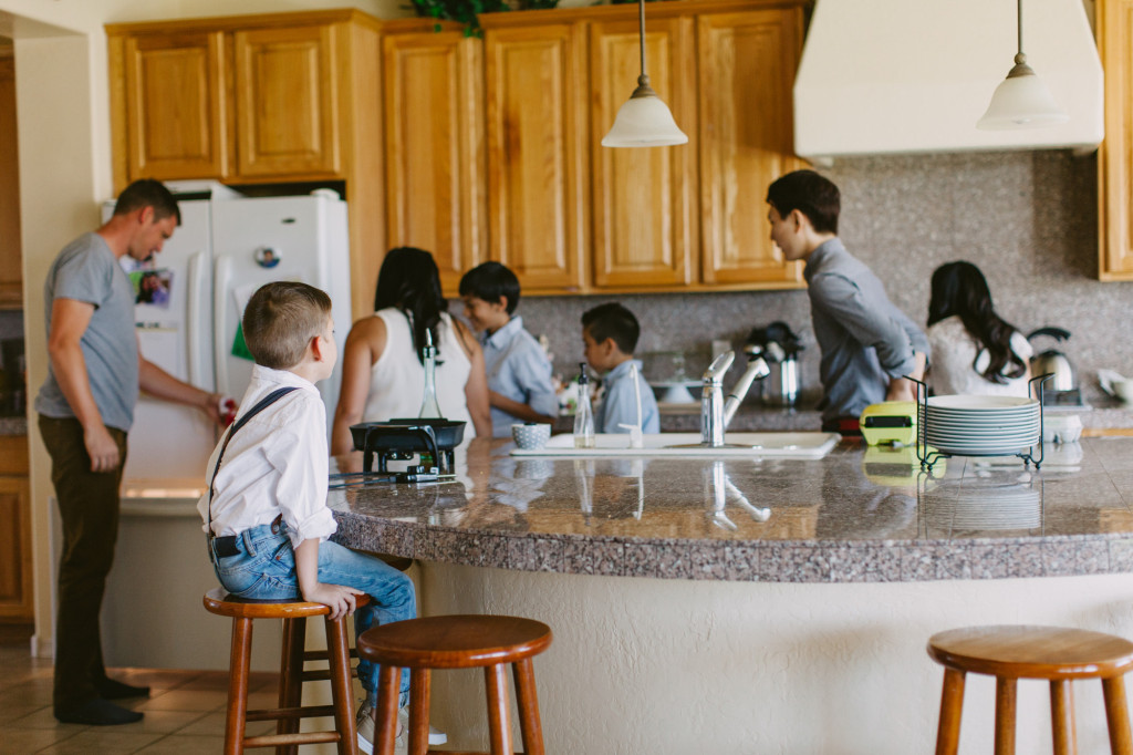 hansen family home brunch lifestyle photoshoot ten22 studio