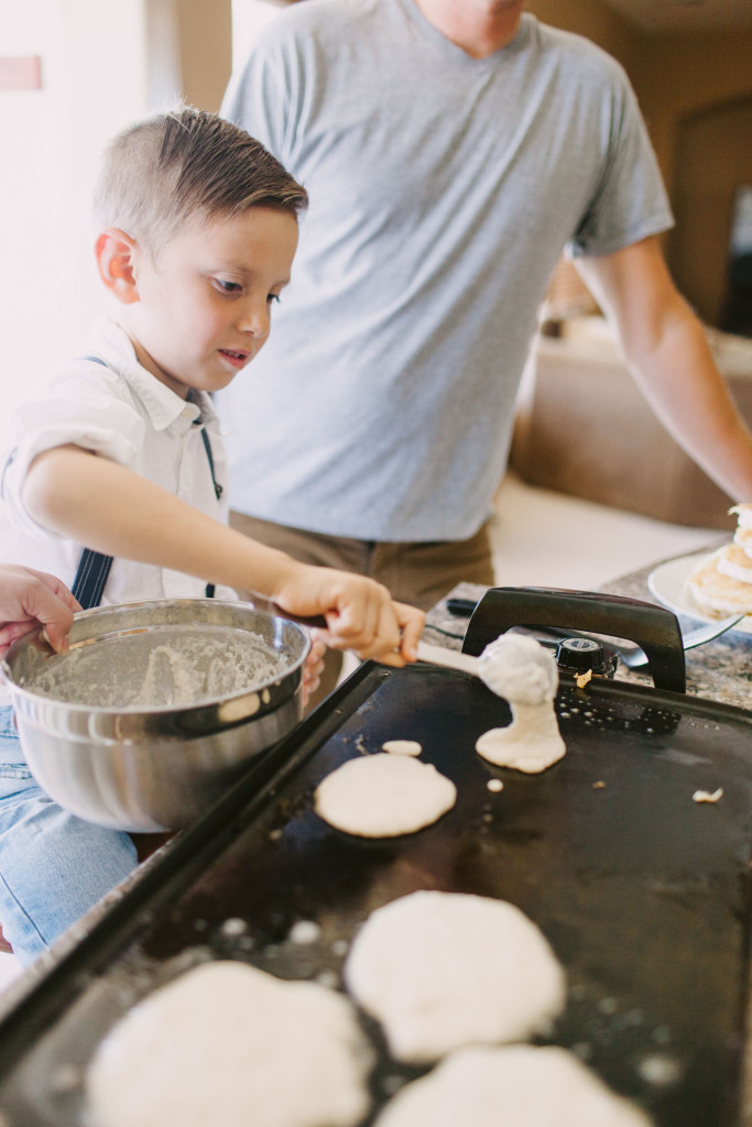 hansen family home brunch lifestyle photoshoot ten22 studio