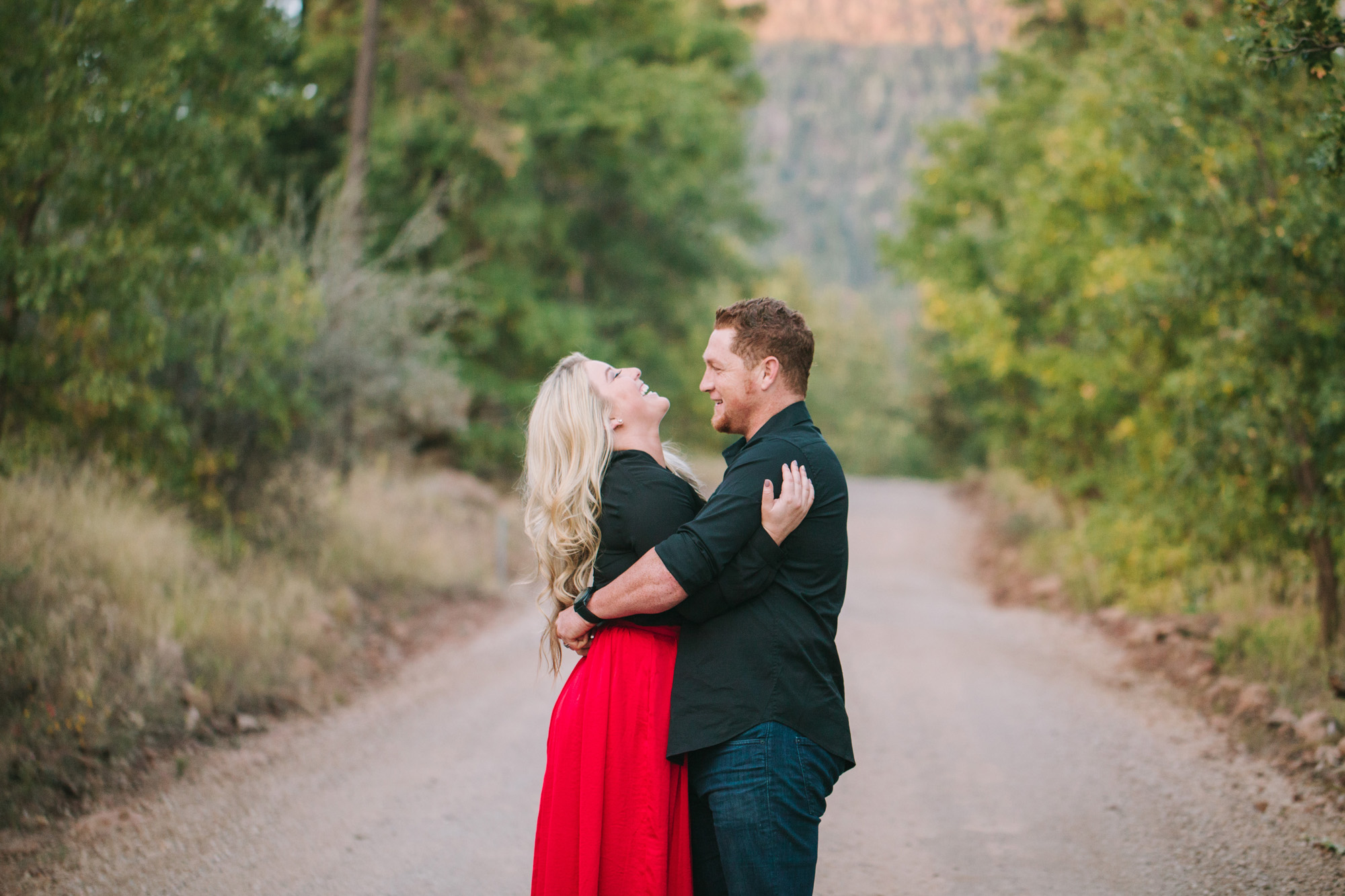  Calhoun Forest Outdoor Arizona Couples ©Ten22 Studio