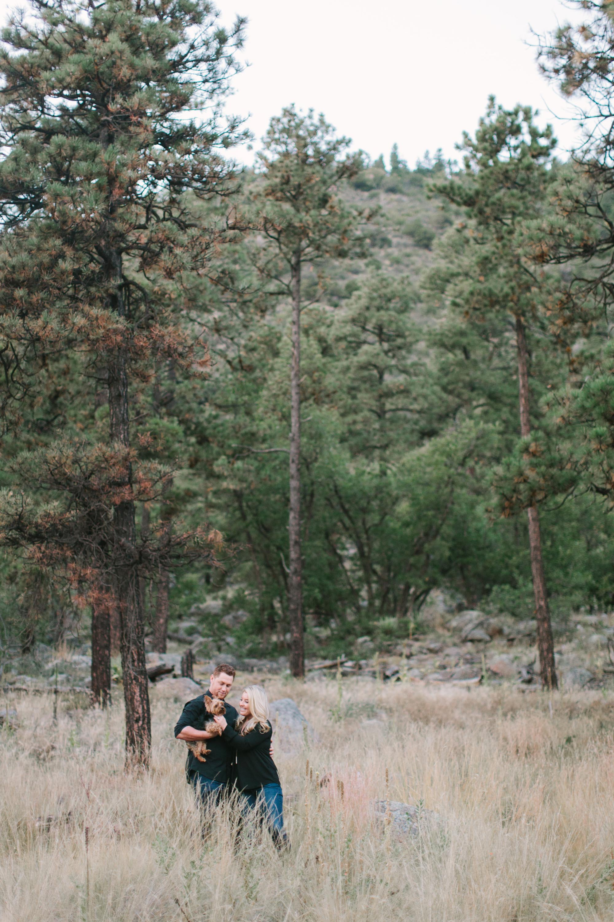  Calhoun Forest Outdoor Arizona Couples ©Ten22 Studio