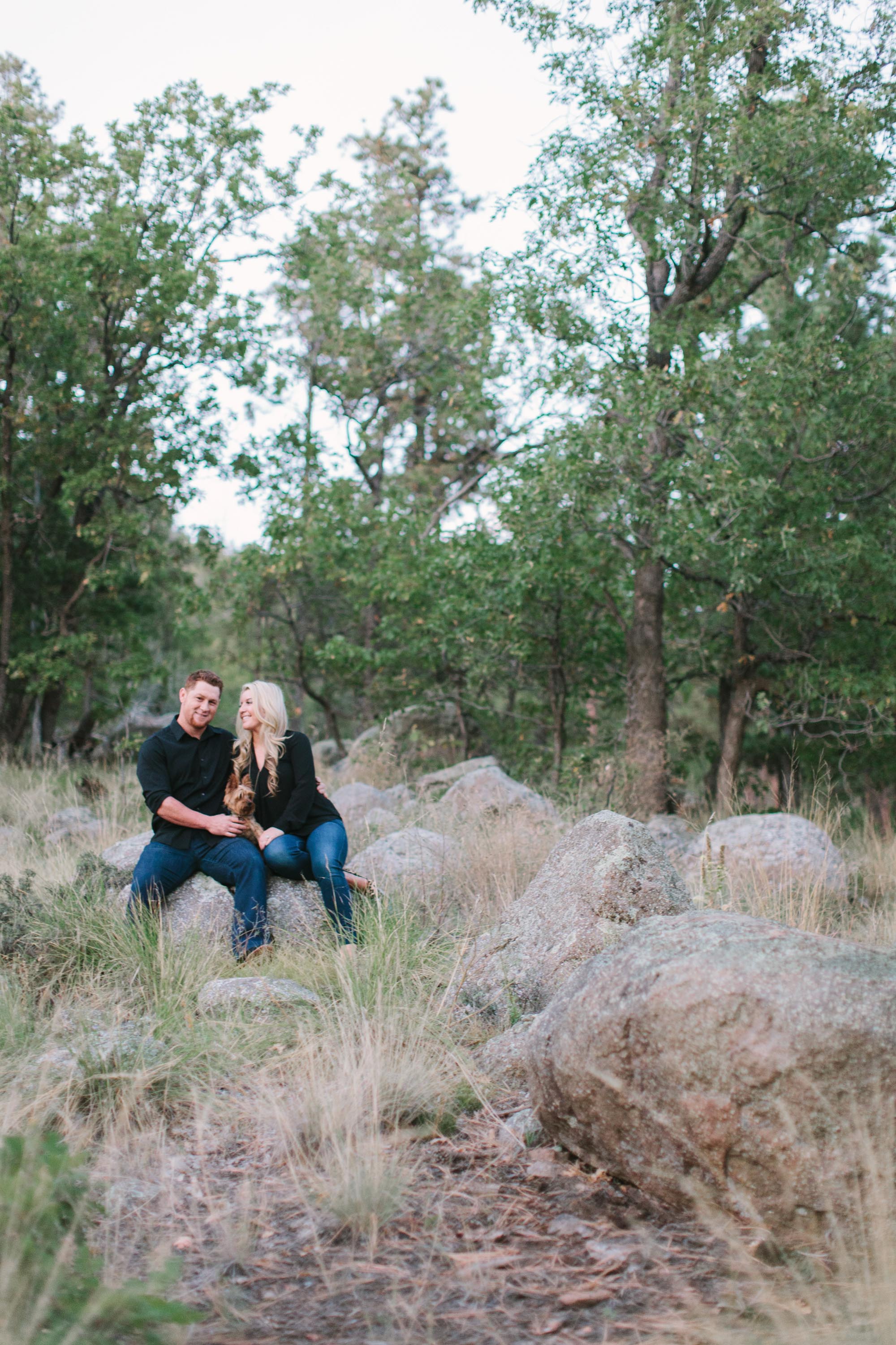  Calhoun Forest Outdoor Arizona Couples ©Ten22 Studio