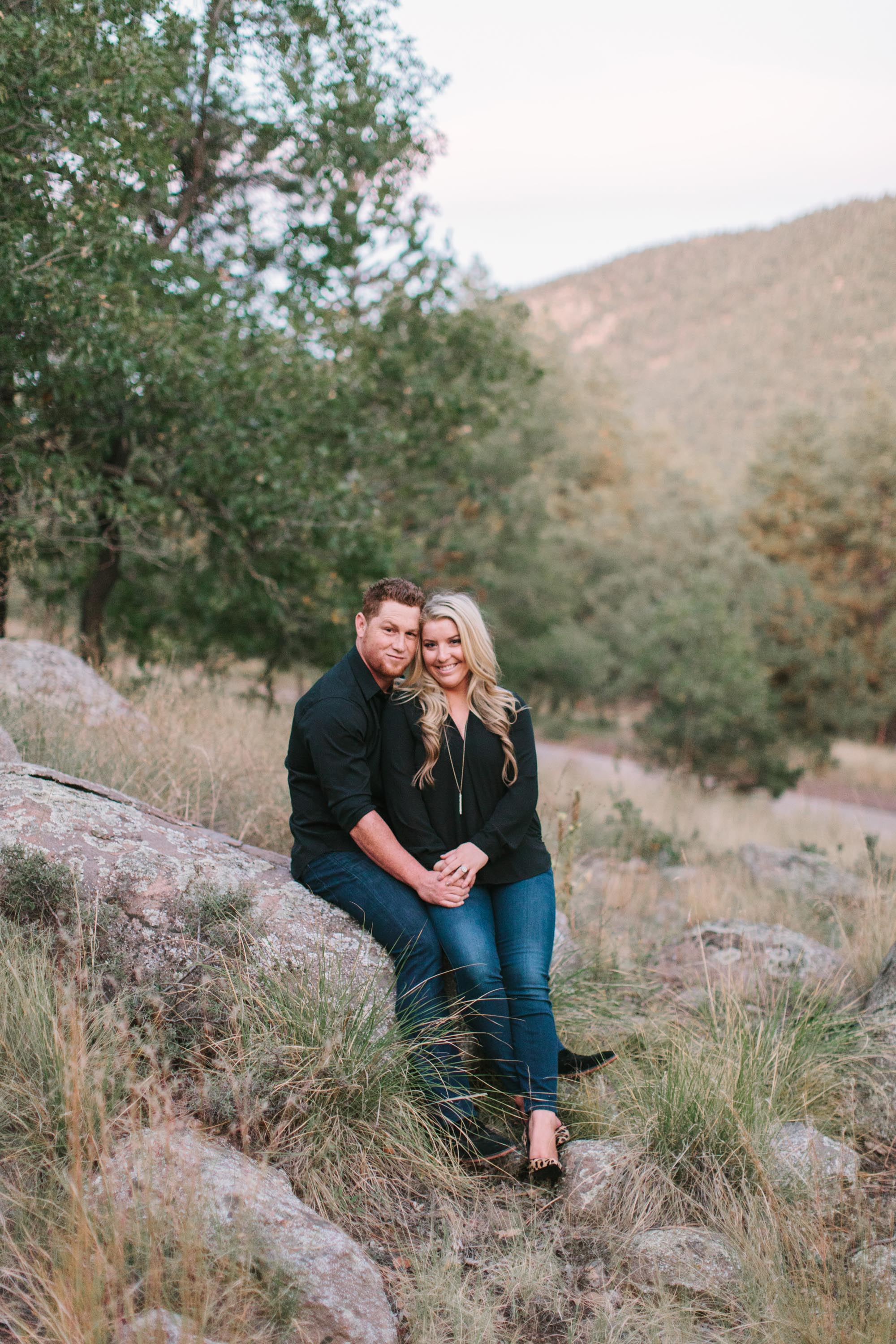  Calhoun Forest Outdoor Arizona Couples ©Ten22 Studio