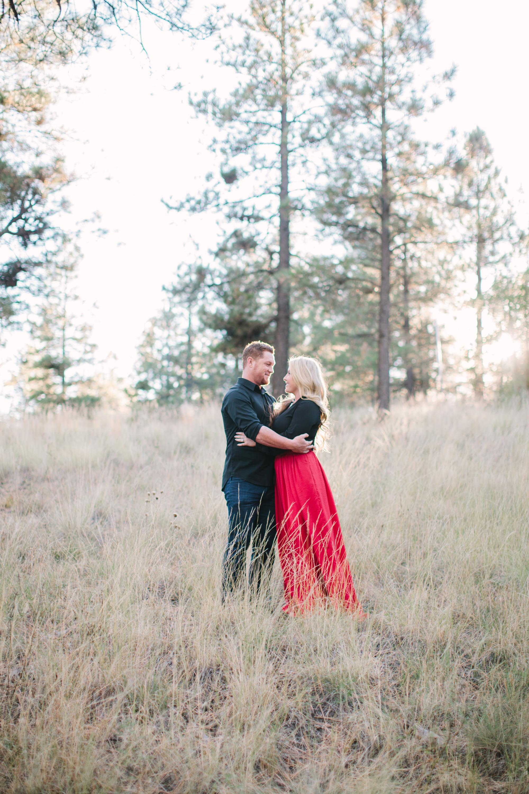  Calhoun Forest Outdoor Arizona Couples ©Ten22 Studio