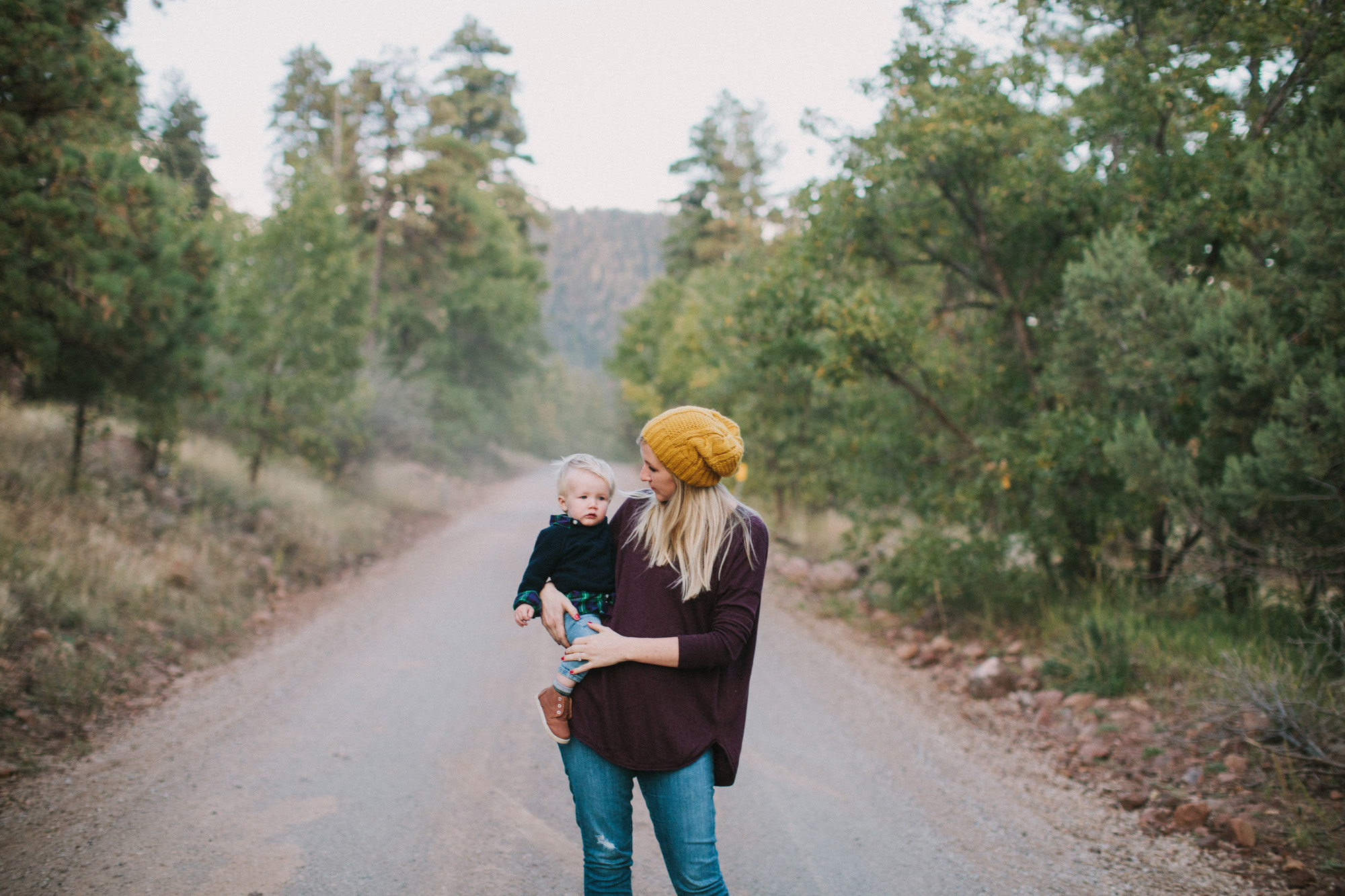 Epper Family Outdoors Sedona Forest Fall | Rennai Hoefer © Ten22 Studio