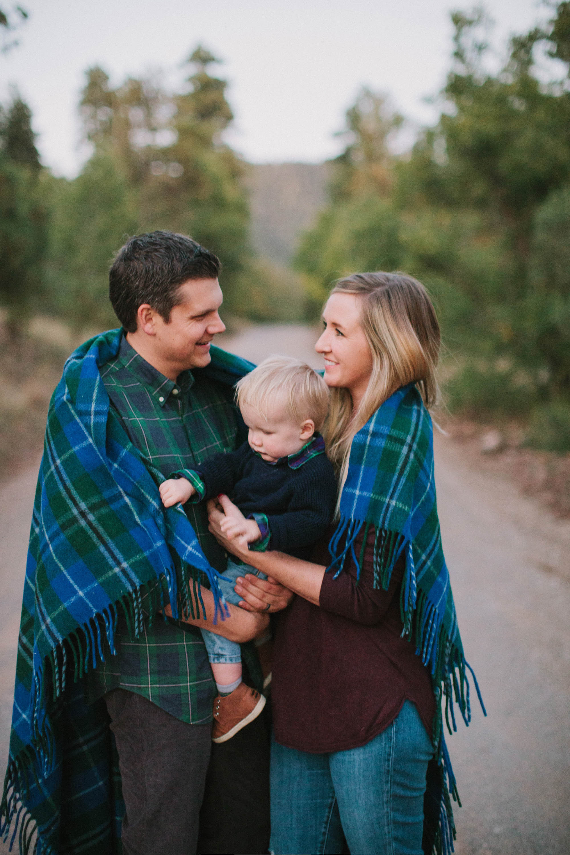 Epper Family Outdoors Sedona Forest Fall | Rennai Hoefer © Ten22 Studio