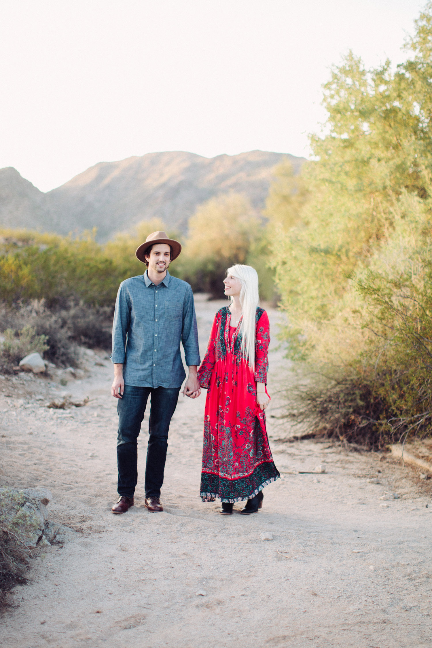 desert boho lifestyle engagement session 